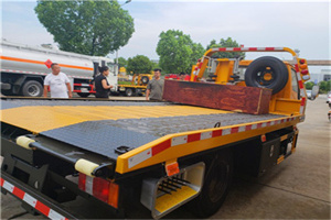 中关村附近拖车电话号码服务